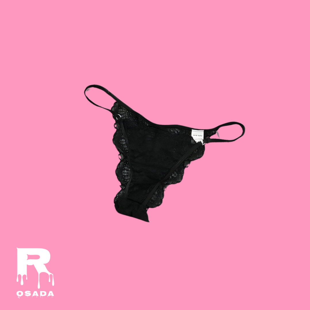 Tanga de Encaje Negro - Mariposa
